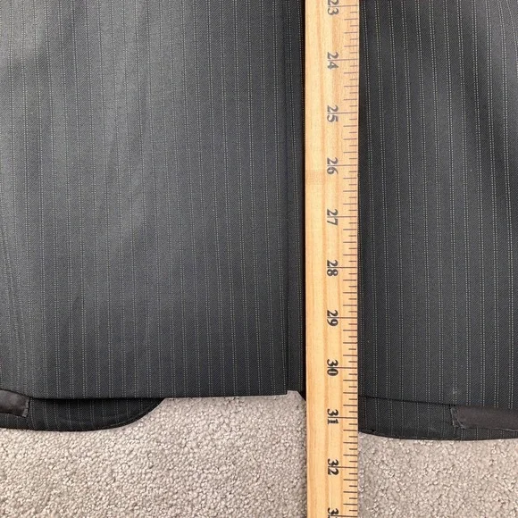 Jos A Bank Signature Gold Suit Mens 38R 32W 32L Black Pinstripe Gordon Wool Flaw - Picture 8 of 16